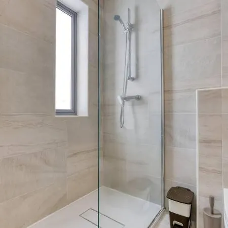 Apartment 1br Penthouse With Terrace In St Julians By 360 Estates