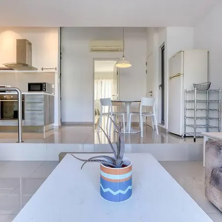 1br Penthouse With Terrace In St Julians By 360 Estates Appartamento San Giuliano